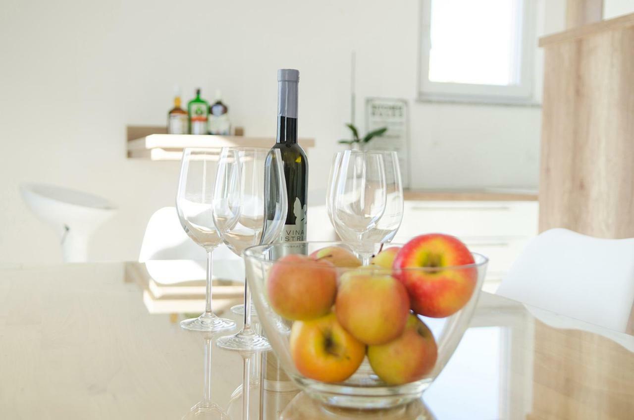 Apartman Korina Sukošan Buitenkant foto
